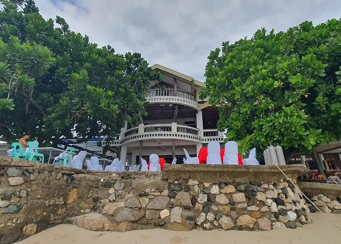 Campsite Feelgood House Lapu-Lapu City