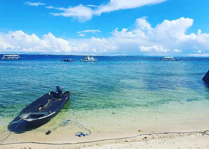 Feelgood House Campsite Lapu-Lapu City