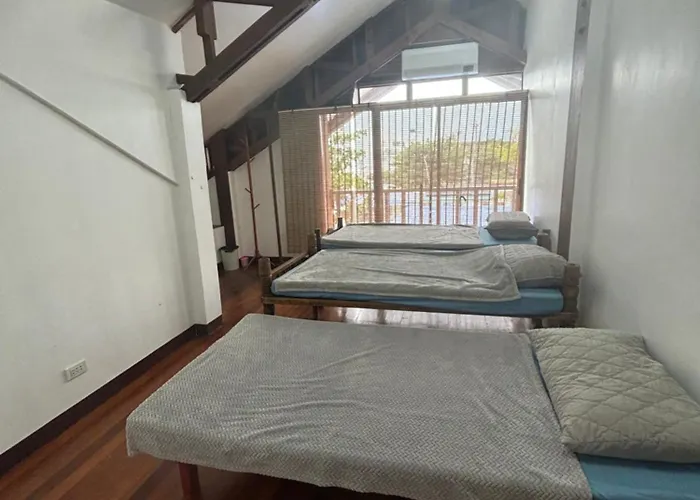 Feelgood House Campsite Lapu-Lapu City